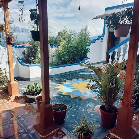 Hostal Chasqui Otavalo Eksteriør billede